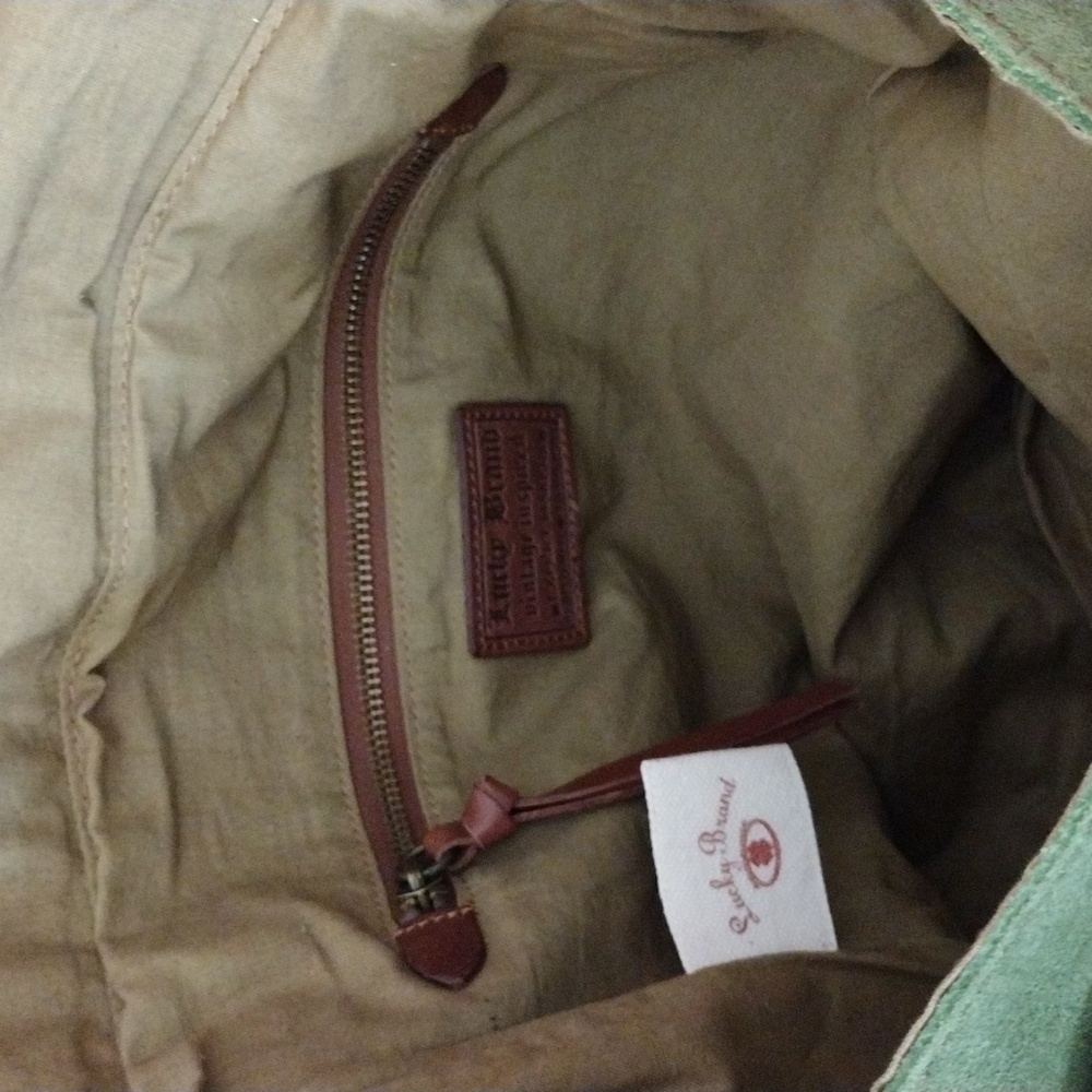 Vintage Lucky Brand Green Suede Adjustable Grommet Straps Messenger Bag NWT - Picture 2 of 11